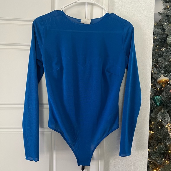 Yitty Mesh Me Smoothing Sleeved Thong Bodysuit In Bright Ass Blue Size Small NWT - Picture 6 of 12